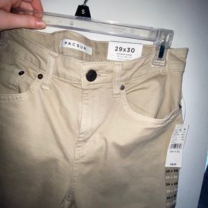 Never worn pacsun skinny jeans tan!